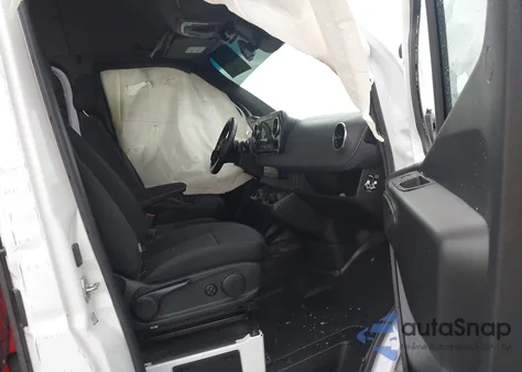 2024 Mercedes-Benz Sprinter 2500 High Roof 4-Cyl Diesel Ho z USA, uszkodzony, nr VIN W1Y4NDHY5RT158684